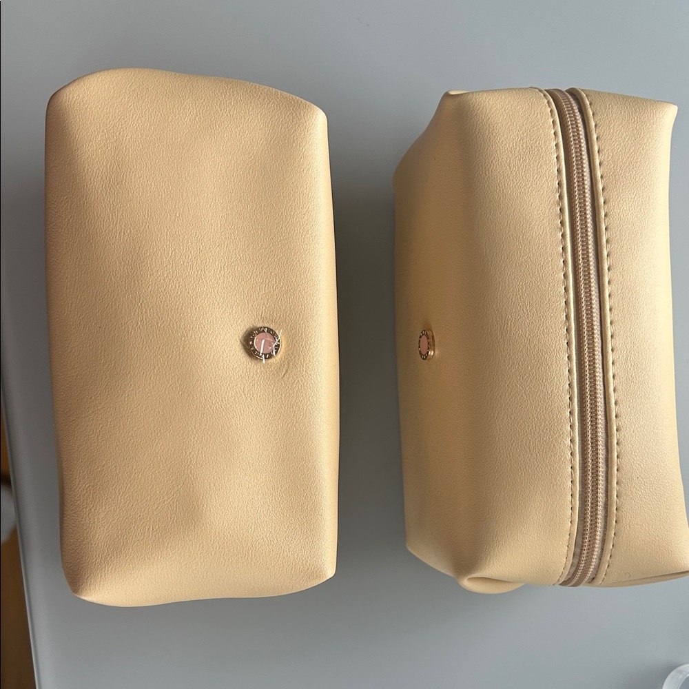 BVLGARI Elegant Cream Women's Travel Bag
